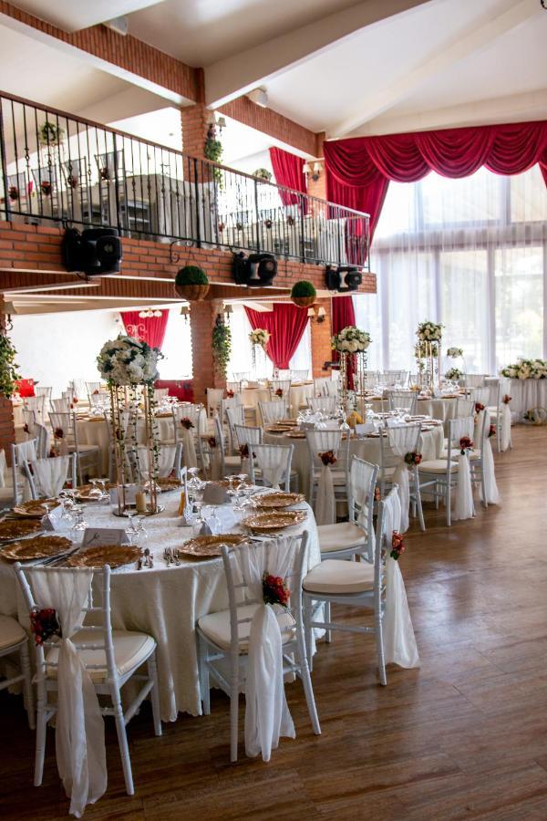 Hotel Restaurant Rustic Александрия Экстерьер фото